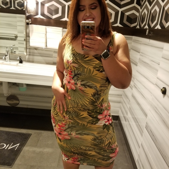 Meet your Posh Ambassador 🤗🤗🤗 - Picture 4 of 4